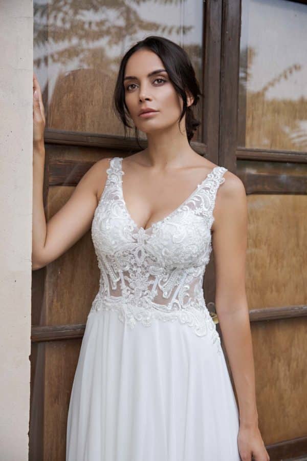 Brautkleid AM202120 Hochzeitskleid Standesamtkleid bei VeRina in Hille Minden ivory Kleid mit Träger Spitze Glitzer