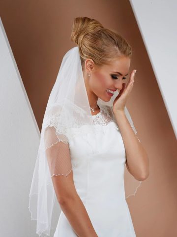 S141 Brautschleier.jpg