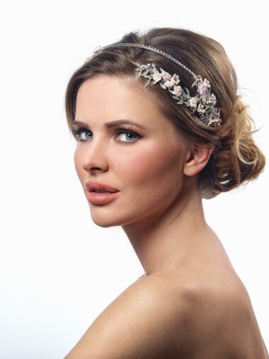 schmuck Tiara Poirier neue kollektion 2019 Haarschmuck Haarreif bride hair hoop hairaccessoires hair accessoires juwelry verina brautmoden hille.jpg