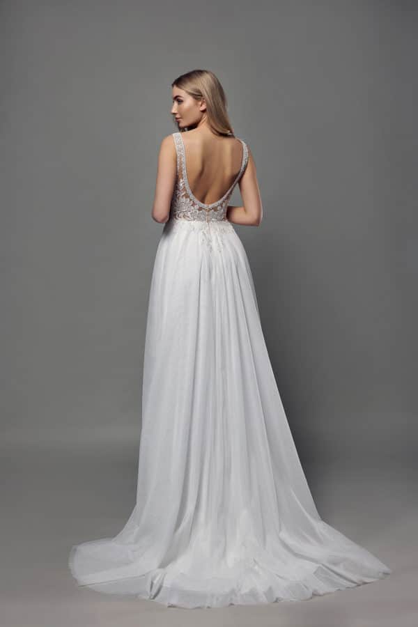 AnnAngelex 2023 Brautkleid B2355 (6) VeRina Brautmoden Hille Rothenuffeln ivory Softtüll Träger Häkelspitze Cutouts runder Rückenausschnitt