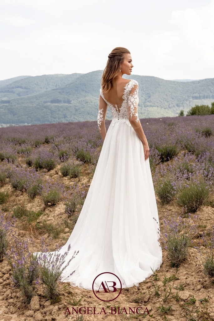 1065 Brautkleid von Monica Loretti bei VeRina Brautmoden in Hille Rothenuffelm Chiffonkleid Tattoospitze mittellange Ärmel runder Rücken Spitze (1)