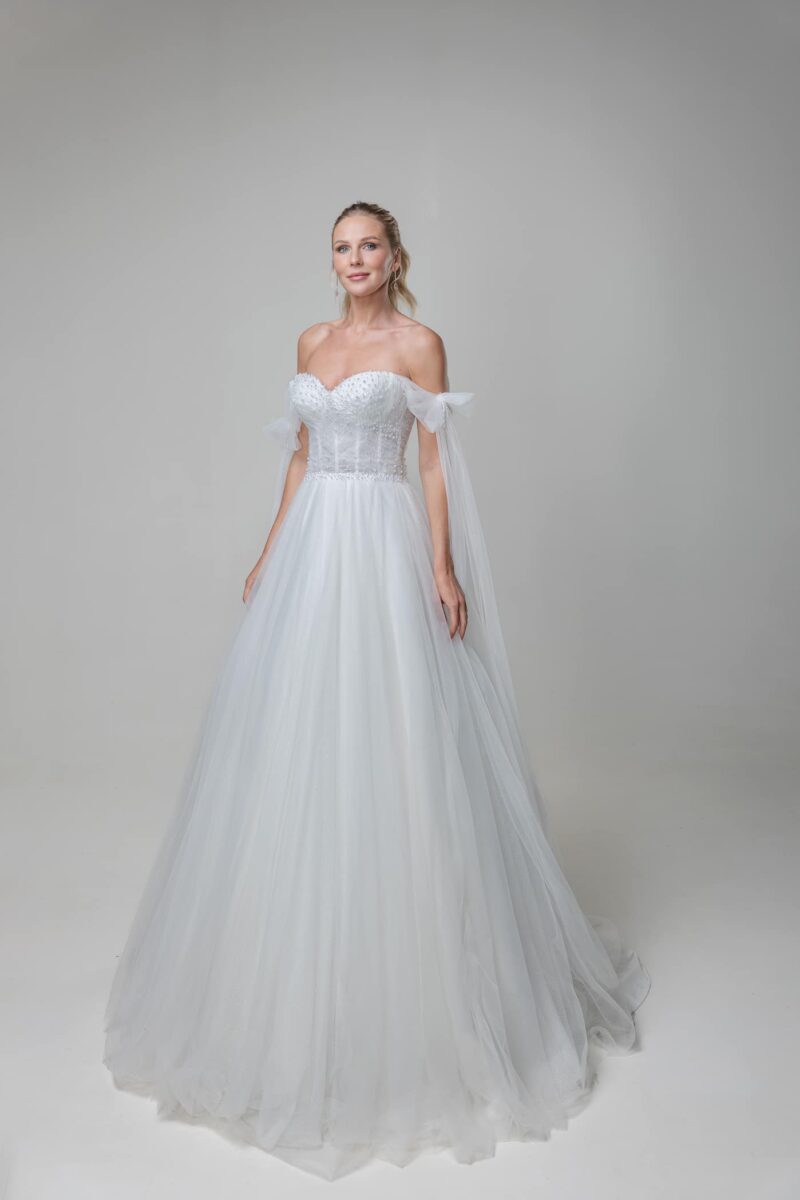 MGB195 Brautkleid Fashion Queen bei VeRina Brautmoden in Hille Rothenuffeln Tüllkleid Glitzertüll Corsage Perlen Raffungen Schnürung Tüllträger (1)