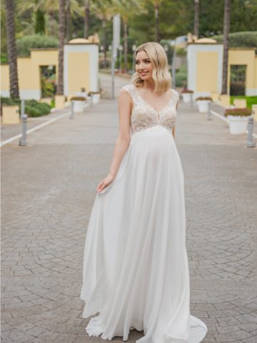 bs529 Brautkleid Umstandskleid Fashion Queen bei VeRina Brautmoden in Hille Rothenuffeln Chiffonkleid breitere Träger Knopfleiste tiefer Rückenausschnitt