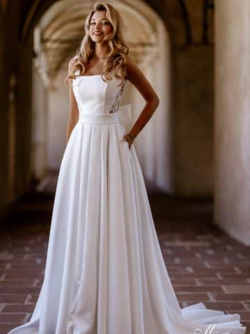 98 ZORIANA 081 R757918