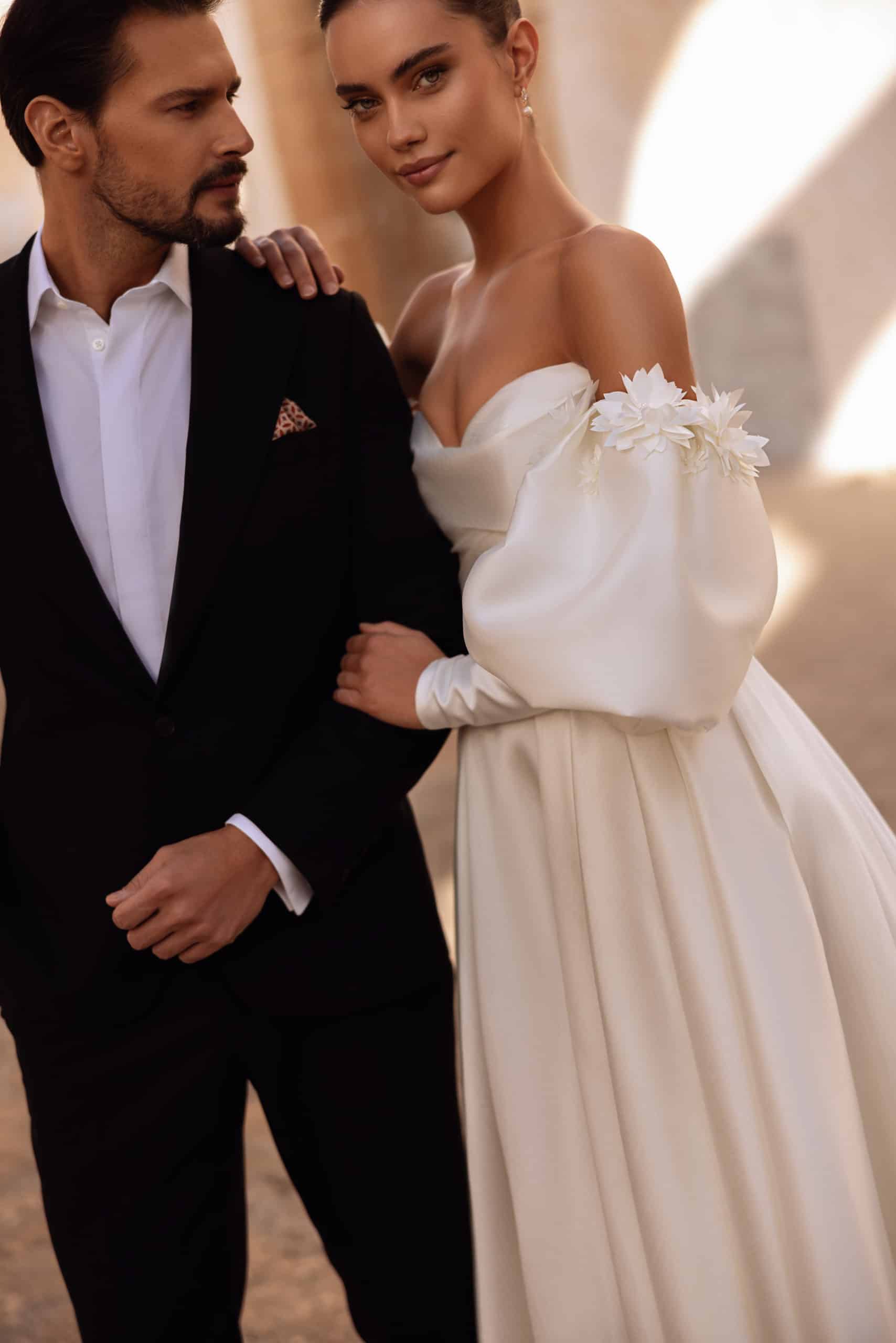 Anika Brautkleid Dama Couture bei VeRina Brautmoden in Hille Rothenuffeln chic elegant schlicht A Linie Puffärmel (2)