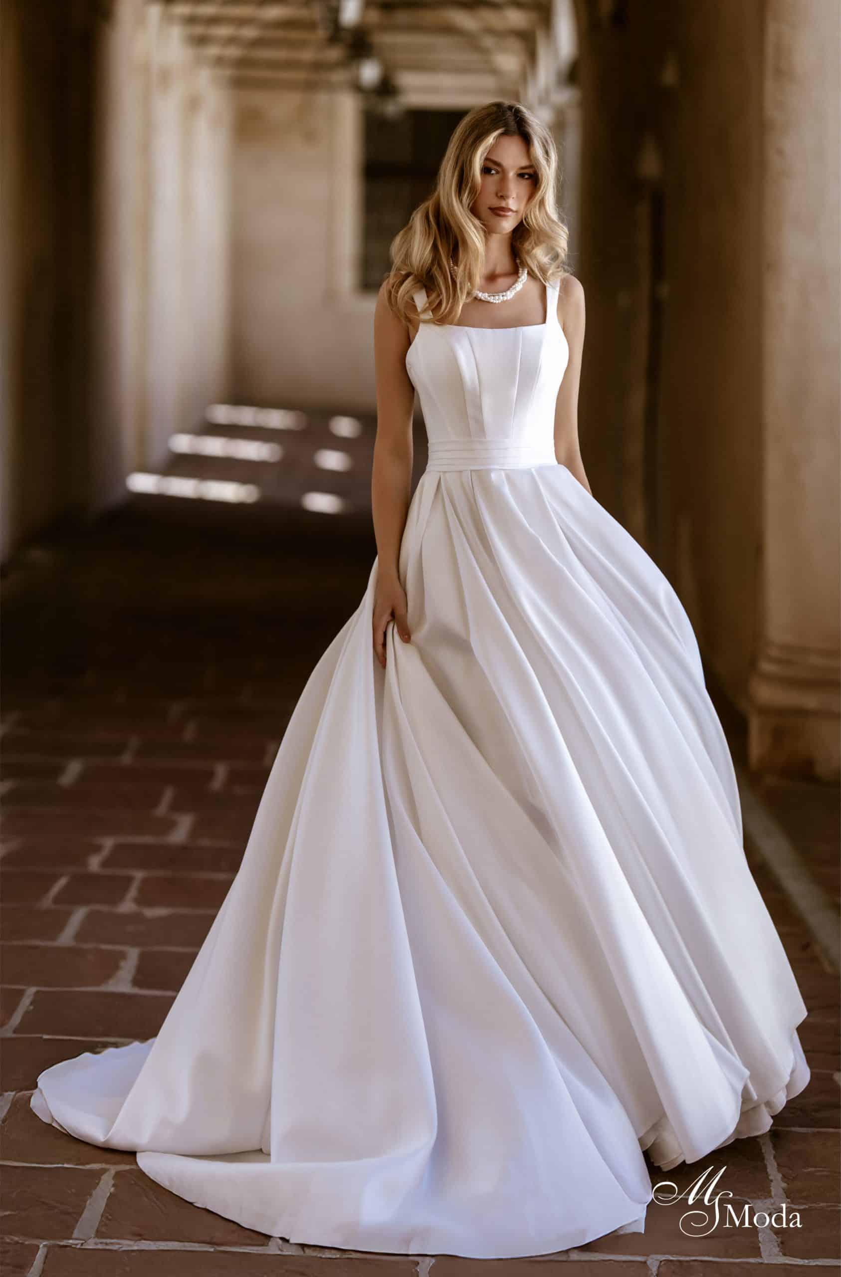 Fayola Brautkleid MS Moda bei VeRina Brautmoden in Hille Rothenuffeln Clean A Linie Squareneck Schleife (1)