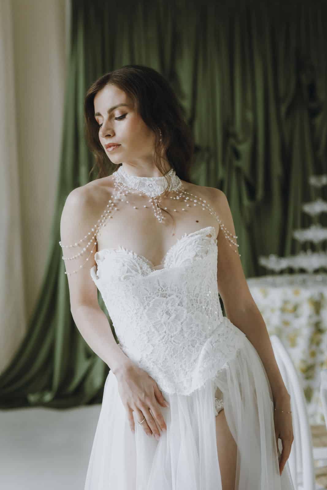 corsage-mit-choker-lerina-fashion-2