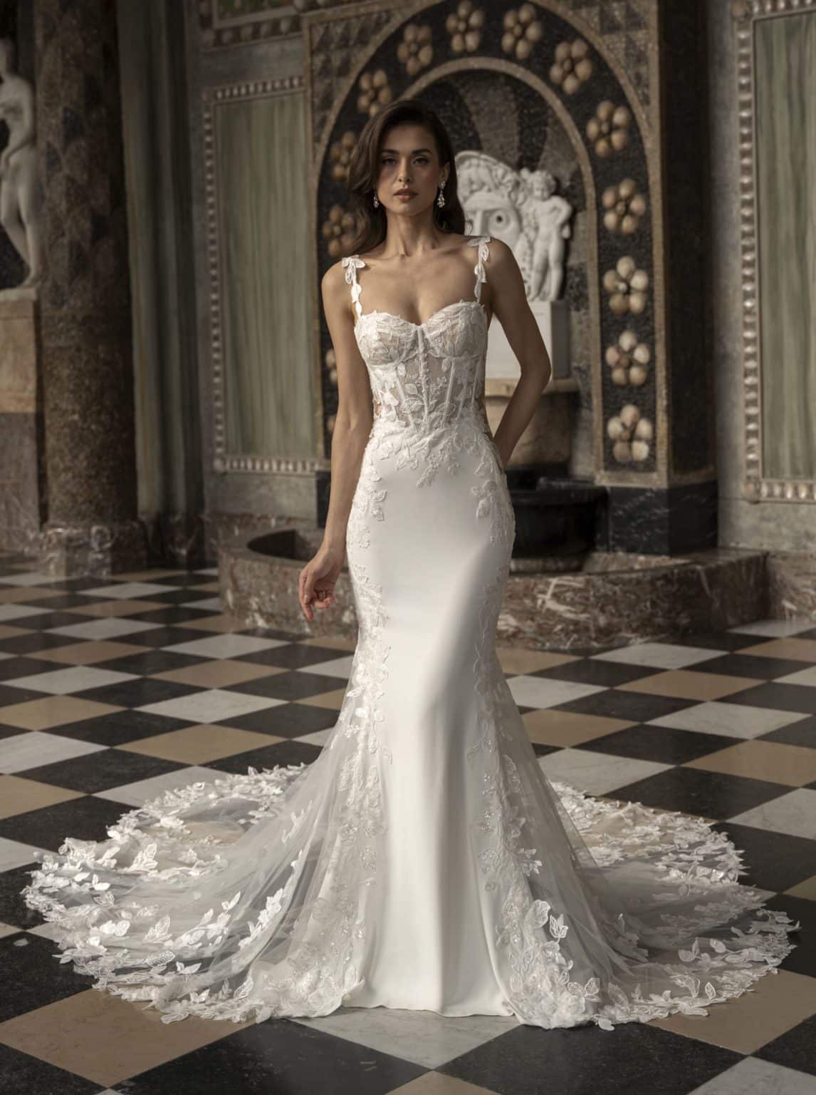 Welches Brautkleid passt zu meinem Figurentyp bei VeRina Brautmoden in Hille Rothenuffeln (2)